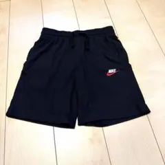 ナイキ　ショートパンツ　ブラック