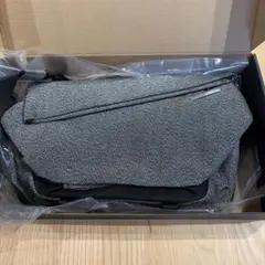 NIID R1 Mega Sling Bag スリングバッグ スクラッチプルーフ - メルカリ