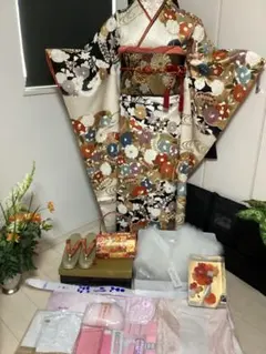 王道の古典柄 正絹振袖三越誂え 買い足し無しのフルセット 身丈166cm 裄長