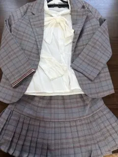 女の子 スーツ3点セット