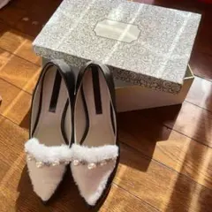 RANDA　黒白ファー付きパールパンプス ローファー