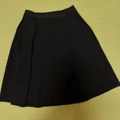 UNIQLO フレアスカート ブラック M