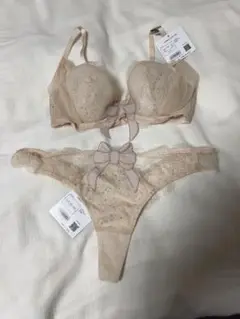chut! C359 ベージュ ブラジャーショーツセット