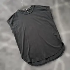 b.c stock（SIMPLCITE）後ろゴールド金具　tシャツのサムネイル