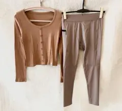 スポーツウェア　Sサイズ ヨガウェアセット　ヨギー