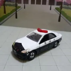 2004　トミカNo32 トヨタ　クラウン　パトロールカー