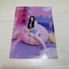 TWICE ランダムトレーディングカード サナ