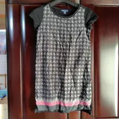 Item thumbnail for item 73c20a80-5c9e-48d6-bb7c-4f767dc1634c