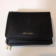 niko and... ブラック三つ折り財布のサムネイル