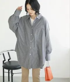 Chaco closet ボリュームスリーブオーバーサイズレギュラーカラーシャツのサムネイル