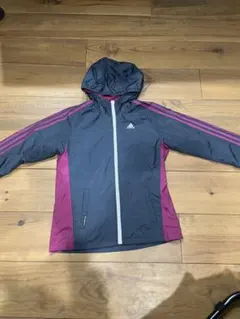 adidas ウインドブレーカー