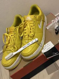 Nike Air Force 1 ジュエル イエロー