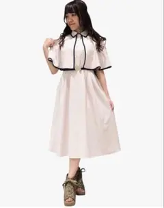 アクシーズファム　axes femme ケープ付き　アイボリー　ワンピース Mのサムネイル