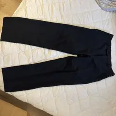 UNIQLO メンズスラックス　黒