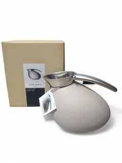 Item thumbnail for item f32b9612-6c43-472b-84e7-43959274a0ab