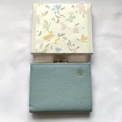 皇居 本革 二つ折り財布 菊の御紋入りライトブルー&小銭入れシルバーセット※残1 2025年最新】皇居 財布 ブルーの人気アイテム - メルカリ
