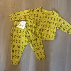 マーキーズ　数字スウェット　80cm、90cm