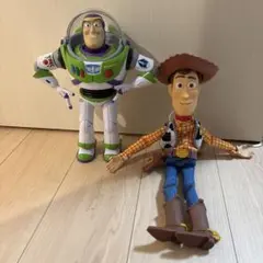バズ・ライトイヤーとウッディのフィギュアセット　音声機能なし