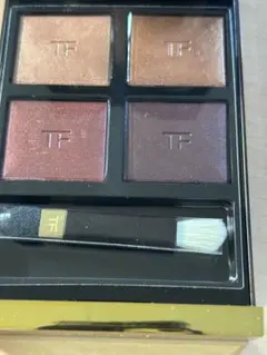 トムフォード アイカラー クォード 4A ハネムーン