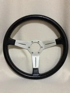 NARDI ナルディ クラッシックのサムネイル