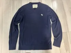 Abercrombie& Fitch ニットセーター　ネイビー　Sサイズのサムネイル