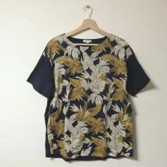 ✿最終価格✿ensuite 葉柄 半袖Tシャツ ネイビー【L】のサムネイル