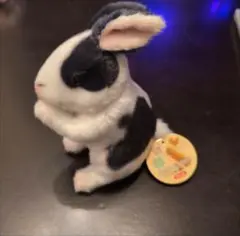 リアルな兎のぬいぐるみ　19cm