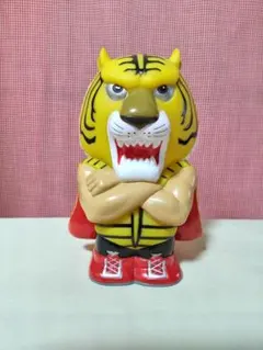 タイガーマスク　貯金箱　セット　激レア　フィギュア タイガーマスク 貯金箱 ゼブラマン - メルカリ