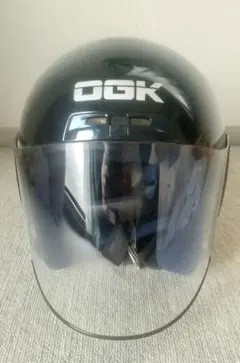 OGK ブラック ジェットヘルメットのサムネイル