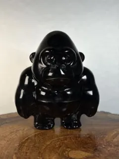 迫力ゴリラ　99g. シルバーオプシディアン　置物　カービング　天然石 迫力ゴリラ 99g. シルバーオプシディアン 置物 カービング 天然石