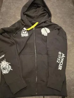 MONCLER/モンクレール/GENIUS パーカー XL ビッグロゴ ブラック - メルカリ