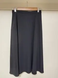 ユニクロ　Aラインスカート