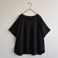 美品 Le souk ルスーク ブラウス カットソー 黒 オフィス 通勤 仕事のサムネイル