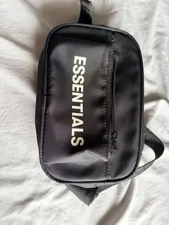【新品未使用】ESSENTIALS ボディーバッグ 超軽量シリーズ「エッセンシャルコレクション」2024年秋の新作が登場