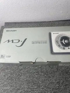 SHARP MD-ST700-P ポータブルMDプレイヤー 動作確認済み シャープ、両面デザインを採用したMDヘッドホンプレーヤー