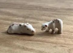 レトロ　ミニチュア　カバとシロクマの置物のサムネイル