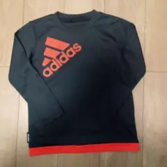 極美品 新品同様【adidas】長袖Tシャツ 黒/赤 130cm オレンジ 人気