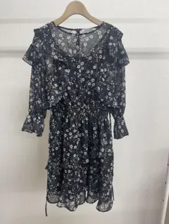 スナイデル　花柄ワンピース　インナードッキングタイプ