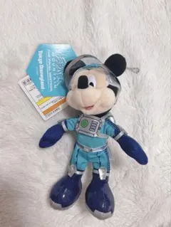 ミッキー スペースマウンテン ぬいぐるみ バッジ