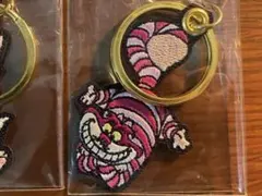ディズニーストア　チェシャ猫　キーホルダー