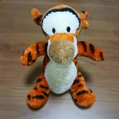 ディズニー　ティガー　ぬいぐるみ