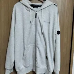 outdoor パーカー