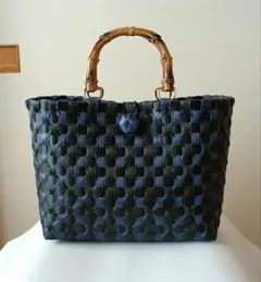 プラカゴバッグ　マチ大きめ　の格好いい模様　底も補強で　がっちり　紺✖黒