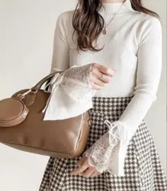 Item thumbnail for item 3eb3defa-b8bb-453e-9251-b9772a63e775