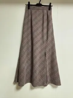 【新品未使用】チェック柄フレアロングスカート
