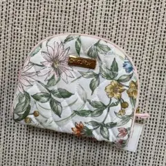 ラウンドポーチ　キルティングポーチ　ふんわりポーチ　化粧ポーチ　花柄