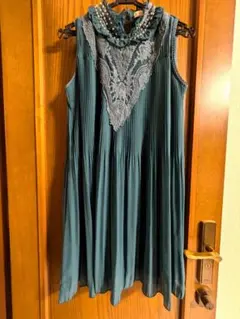 ティールカラー ノースリーブ ワンピース