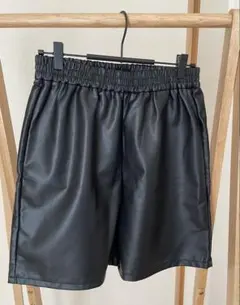 SHEIN ブラック合成皮革ショートパンツ L