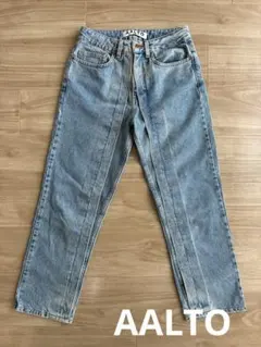 AALTO デニムパンツ 34のサムネイル