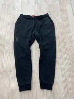 Nike テックフリース　ジョガーパンツ　L